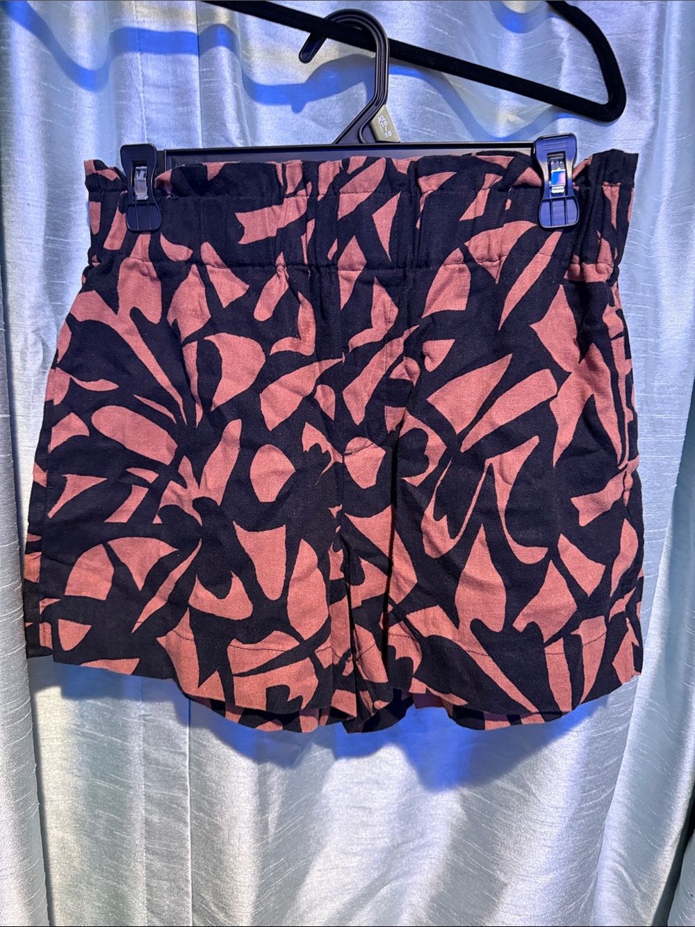 a new day Black and Rose Patterned Pull-On Shorts